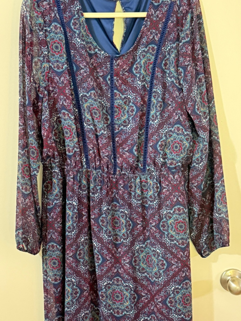 NWOT Boho Medallion Print Long Sleeve Dress in Plum & Teal